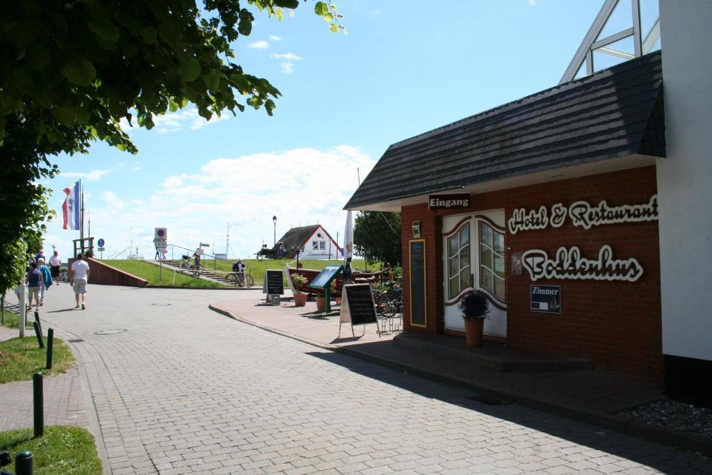 Hotel Boddenhus Garni Цингст Экстерьер фото