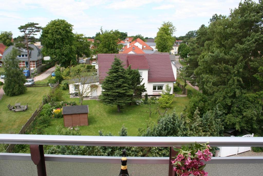 Hotel Boddenhus Garni Цингст Экстерьер фото